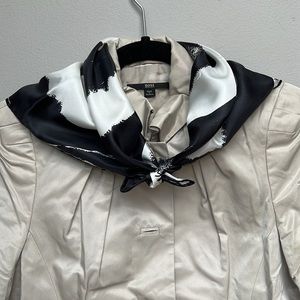 USRA scarf, 21” x 22”.